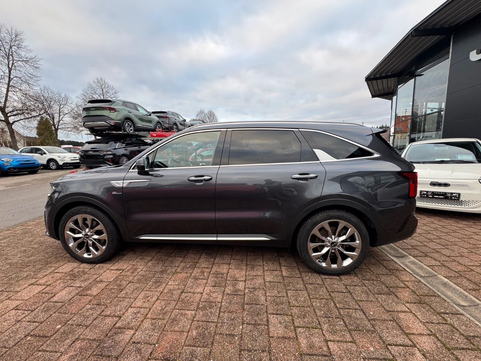 Fahrzeugabbildung Kia SORENTO 2.2D AWD DCT8 PLAT NAPPA GD