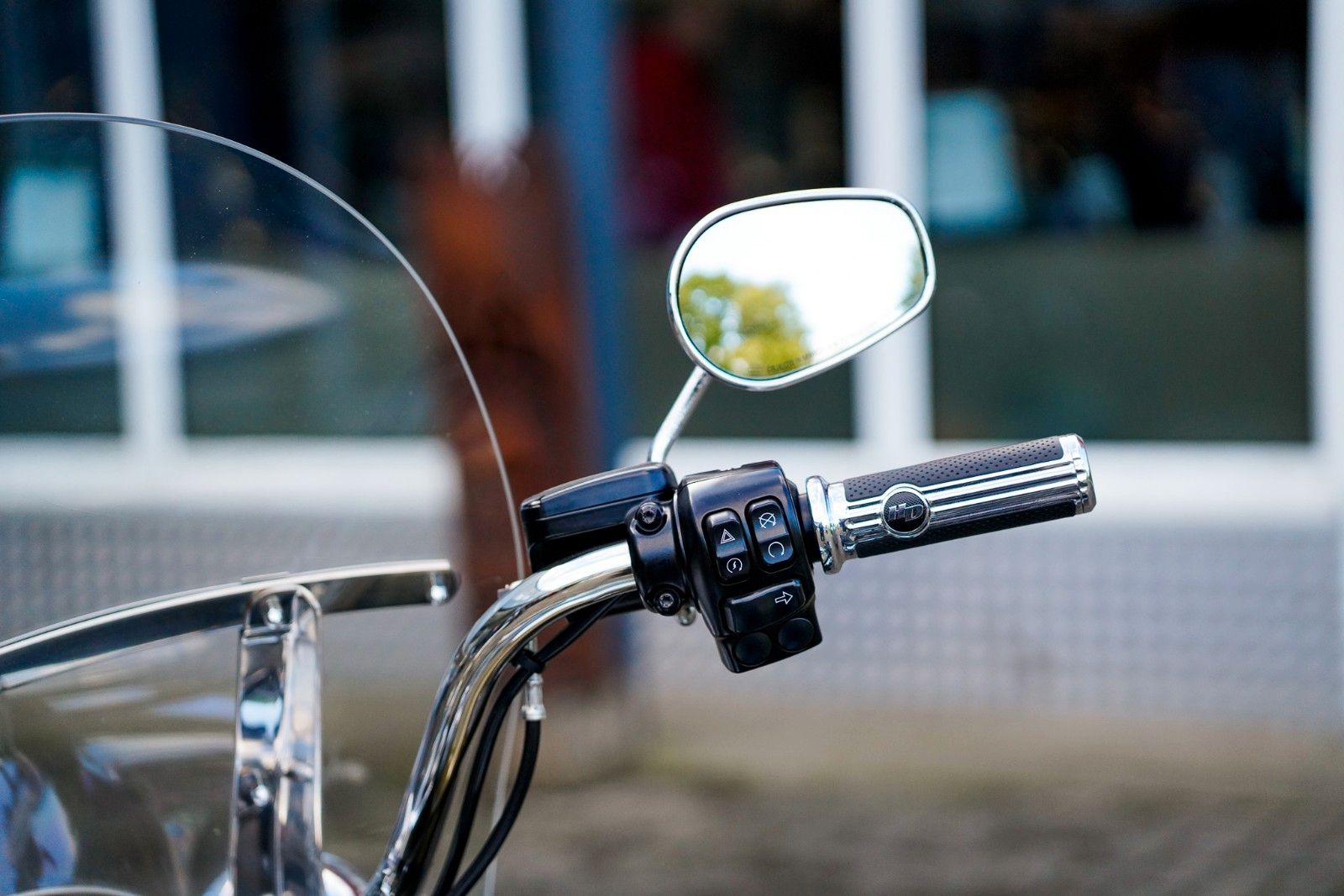 Fahrzeugabbildung Harley-Davidson FLHR Road King 107 cui - Penzl - Beinschilde