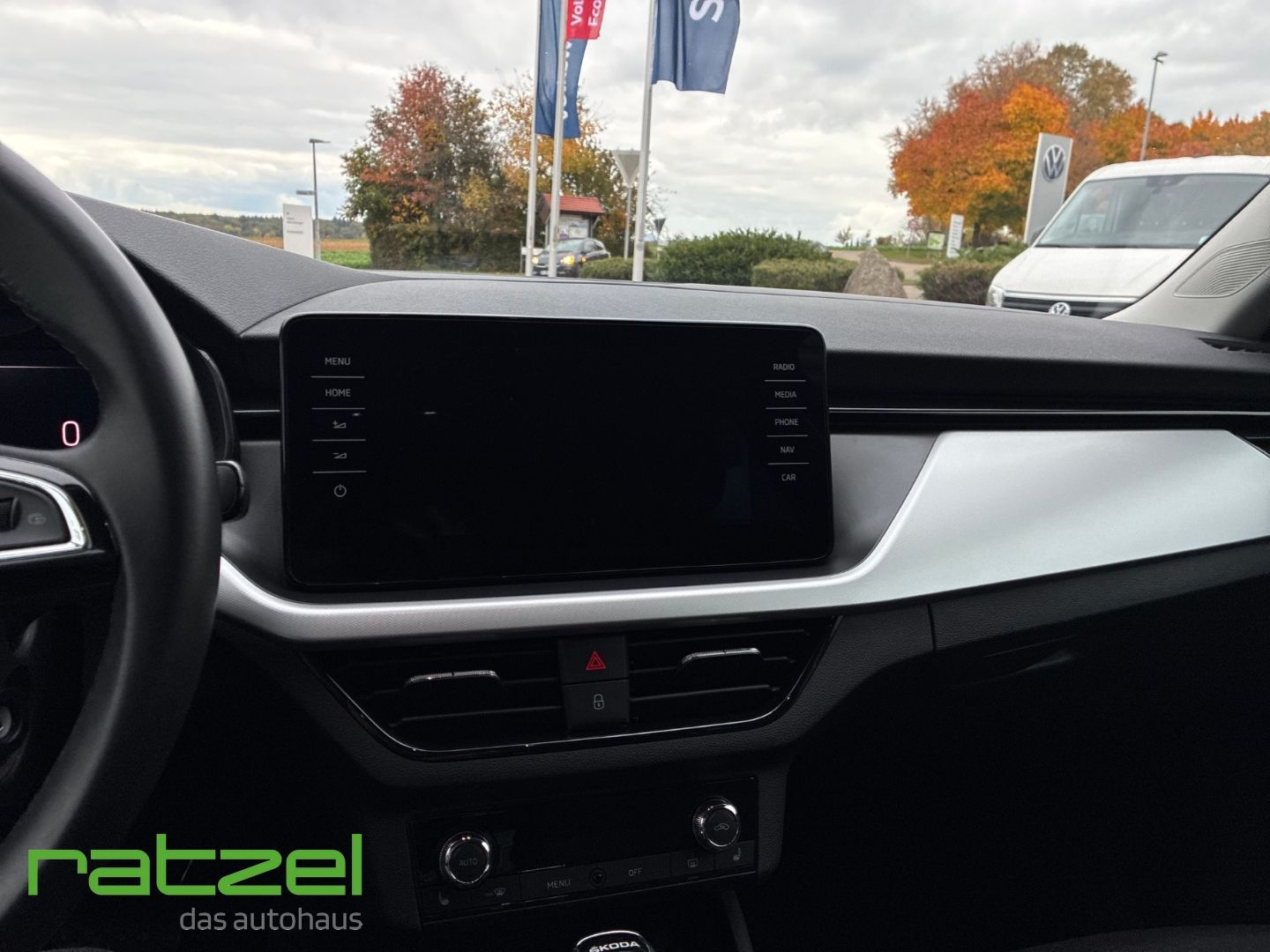 Fahrzeugabbildung SKODA Scala 1.0 TSI Drive Navi Digitales Cockpit LED B