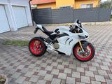Ducati Panigale V4S