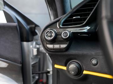 2019 Ferrari 488 PISTA 缩略图 30
