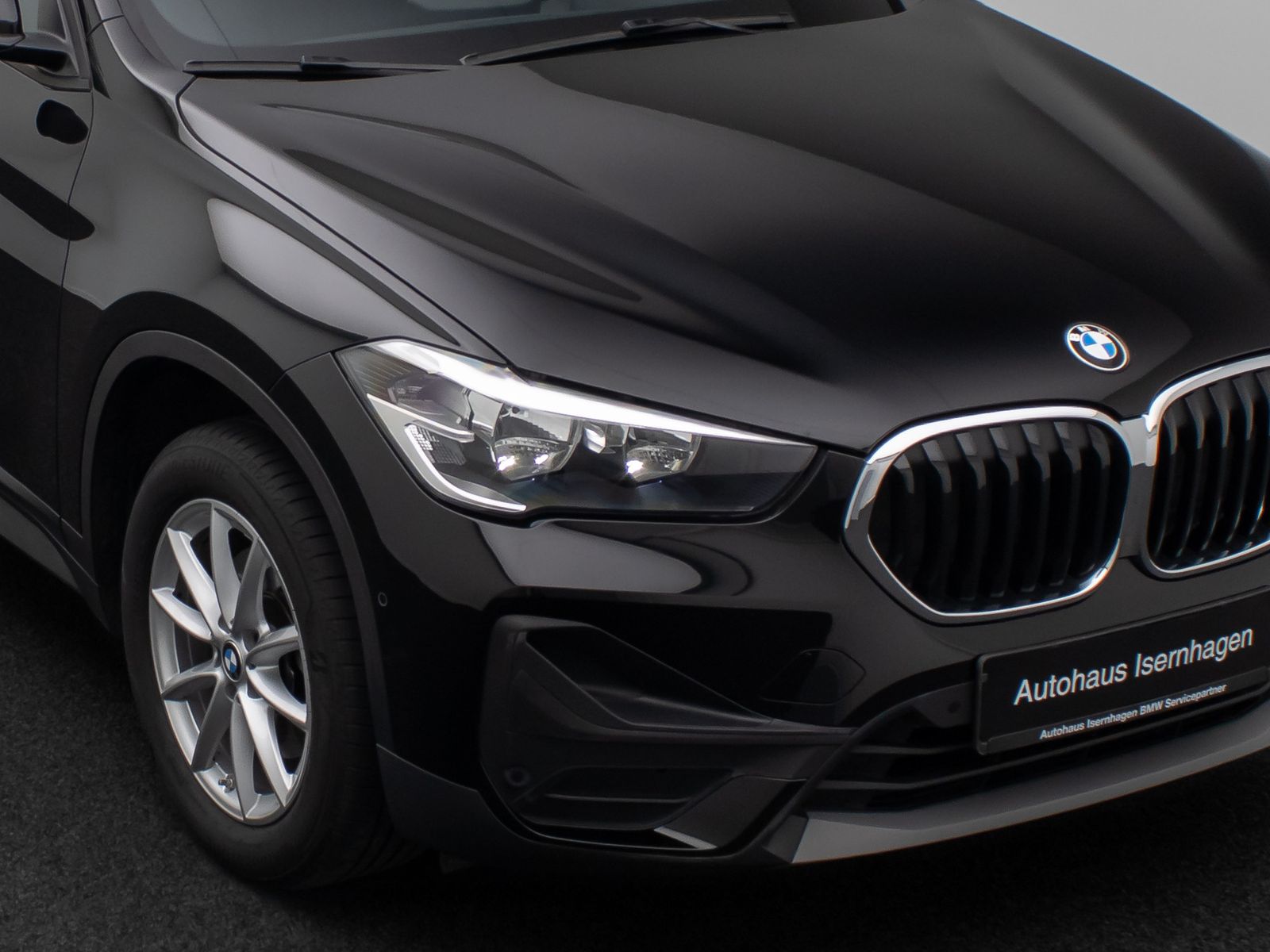 Fahrzeugabbildung BMW X1 sD18i GeschwindigReg DAB ParkAss Navi Lordos