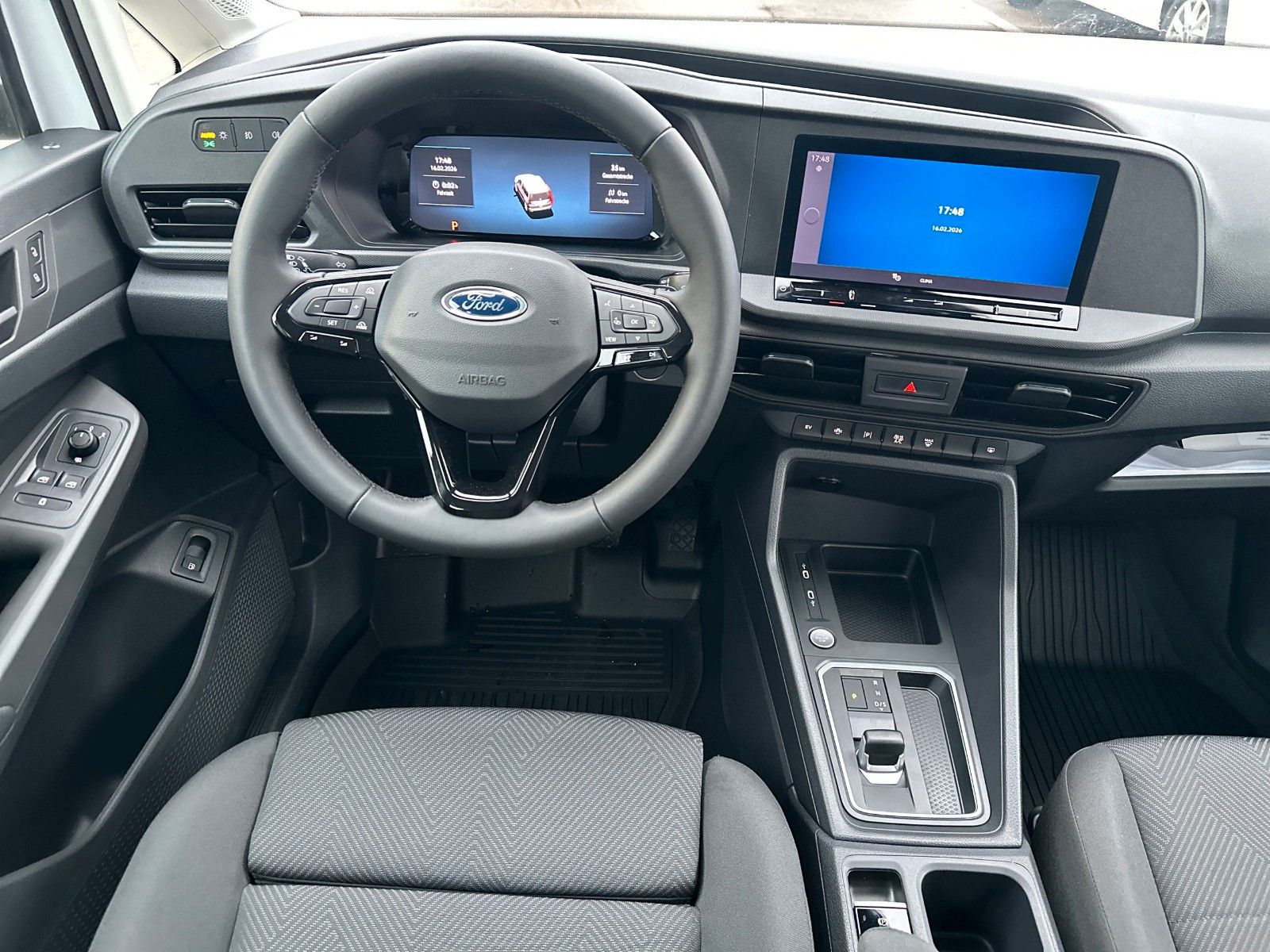 Fahrzeugabbildung Ford Transit Connect Flex Cab Trend PHEV, FAHRASSISTE
