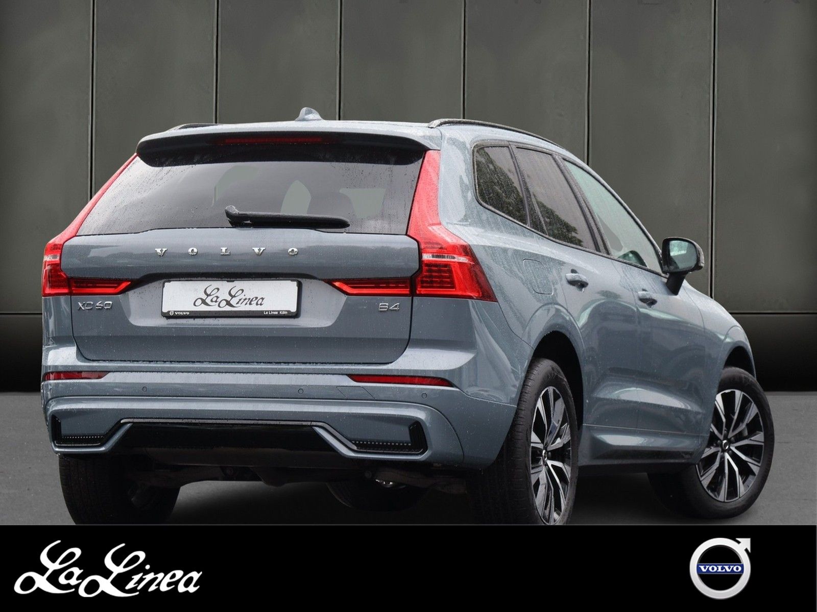 Volvo XC60 B4 (D) Plus Dark NP:66.390,-//AHK/LED/GOOGL imagem 2