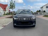 Volkswagen Vw Tiguan 2021 Allspace - Volkswagen Tiguan mit Diesel-Antrieb: Kombi