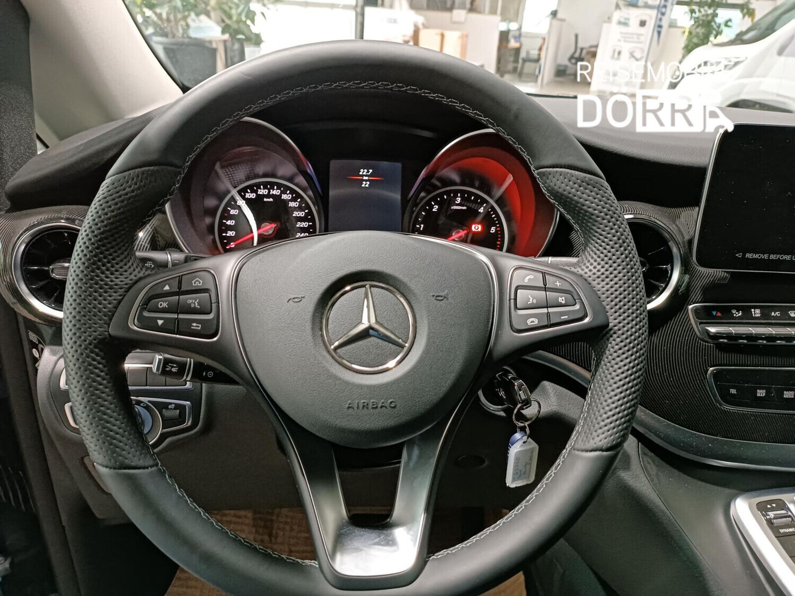 Fahrzeugabbildung Pössl Vanstar 300 d Distronic,ILS,Allrad,AHK,Navi,Heiz