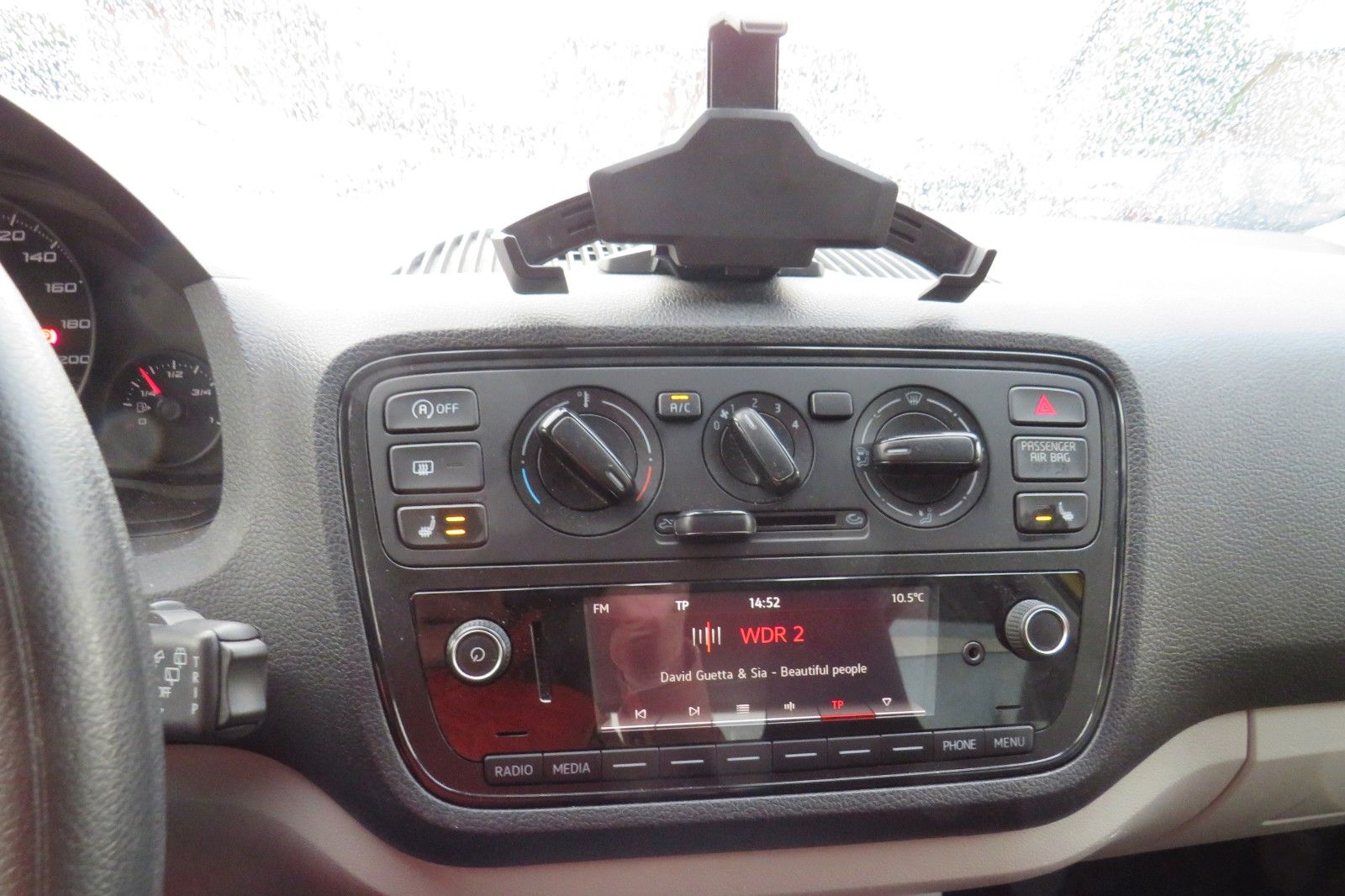 Fahrzeugabbildung SEAT Mii Style KLIMA SITZH. MAPS&MORE ASSISTENT-PA.