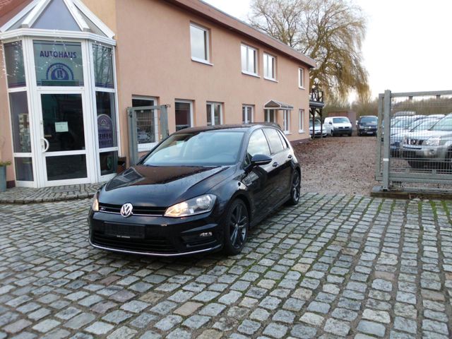 Volkswagen Golf VII Lim.5T Cup BMT R-Line