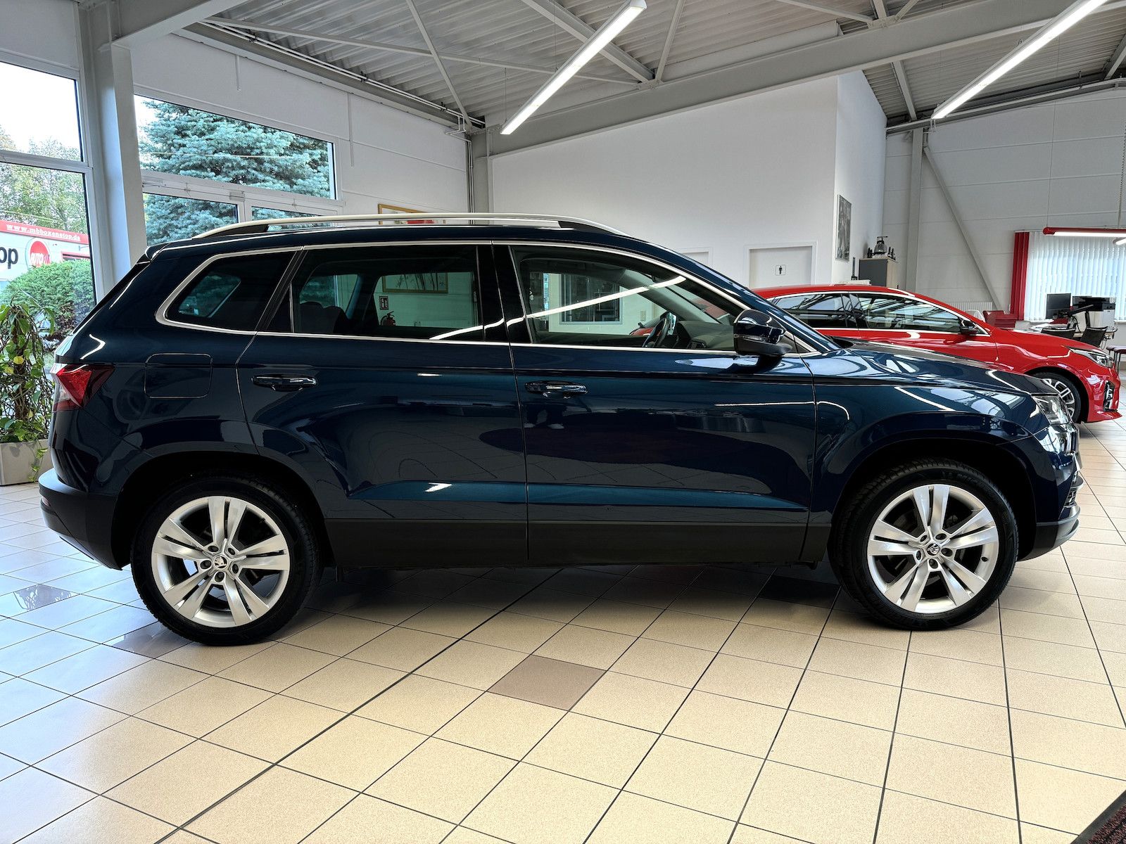 Fahrzeugabbildung SKODA Karoq 1.5 LPG DSG/LED/Navi/ACC/Keyless/Cam/Ahk