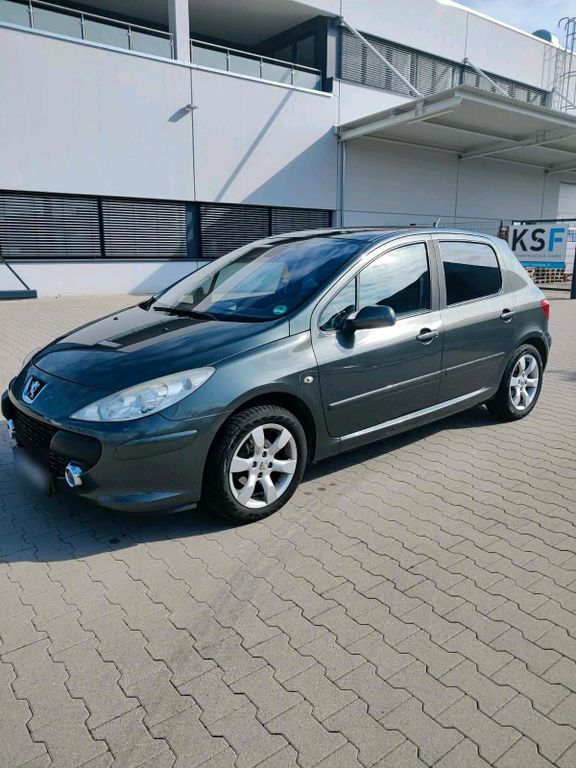 Peugeot 307