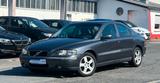Volvo S60 2.4 LIM COMFORT KLIMAAUTOMATIK SITZHEIZUNG - Volvo S60: Comfort