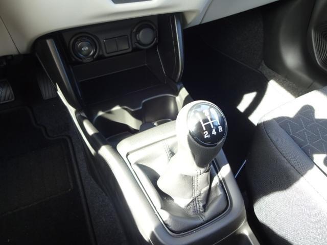 Suzuki SWIFT 1.2 DUALJET CLUB NAVI DAB+ EINPARKH. USB 