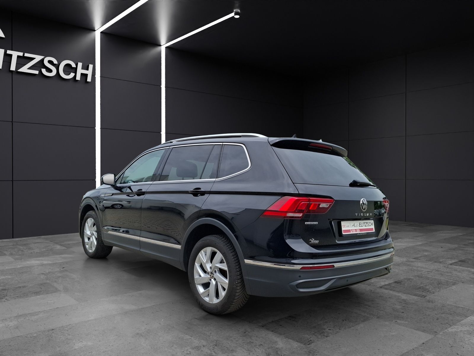 Fahrzeugabbildung Volkswagen Tiguan Allspace TDI Life DSG  7-Si LED AHK Navi