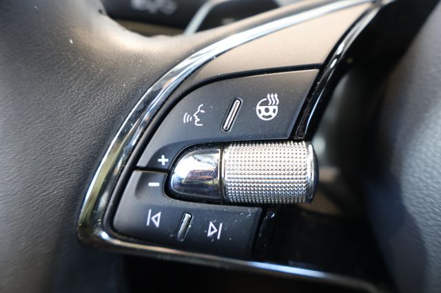 Skoda Enyaq 60 Loft WÄRMEP.+CARPLAY+ACC+SIDE+360°+KEY