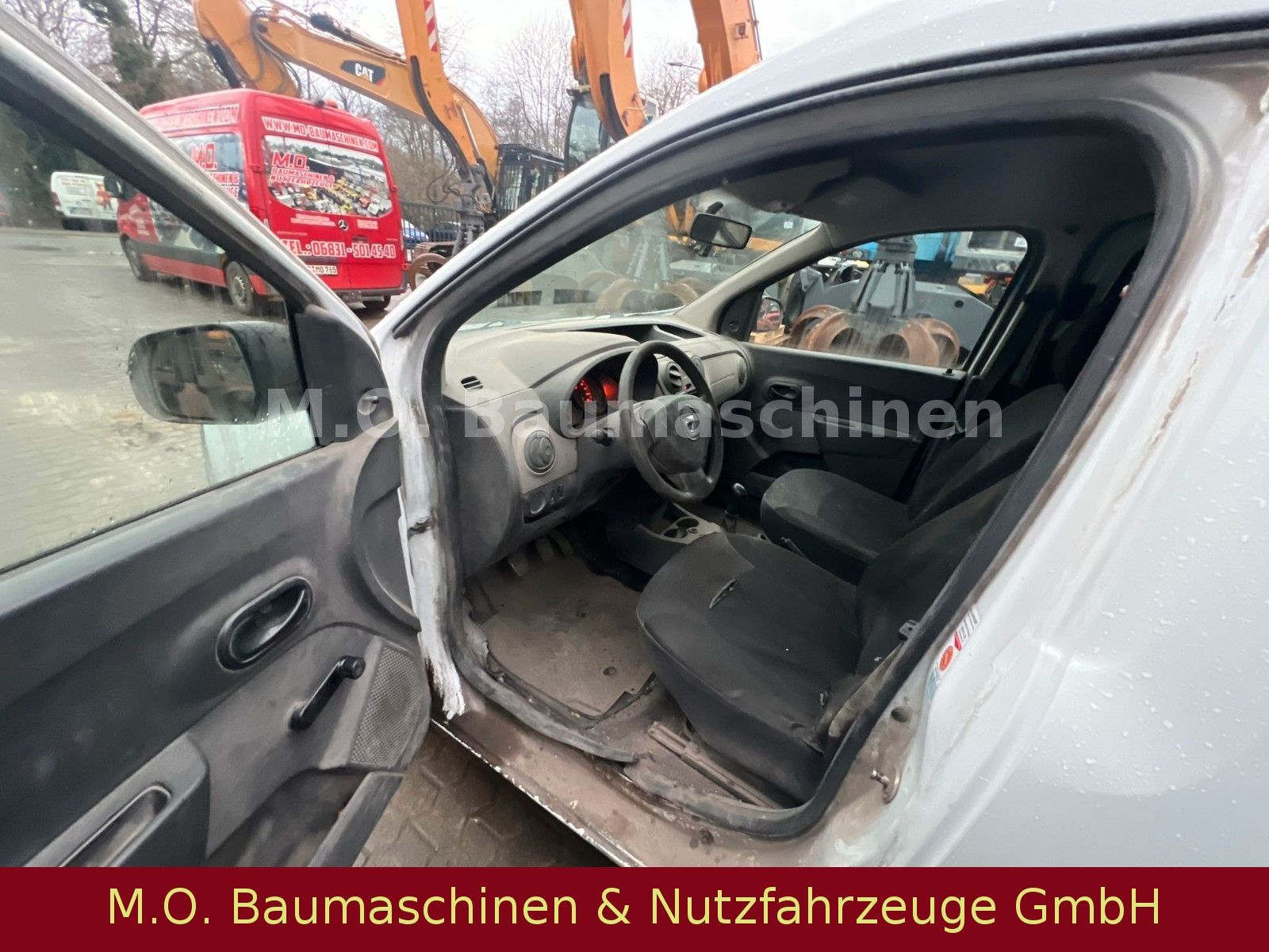 Fahrzeugabbildung Dacia Dokker / 1,6 / Benzin /