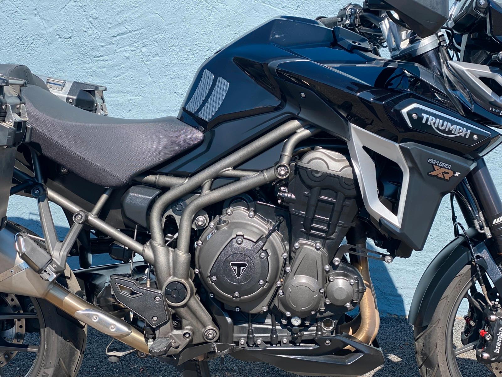 Triumph EXPLORER XRX 1.HAND MIT ARROW & ALU-KOFFER
