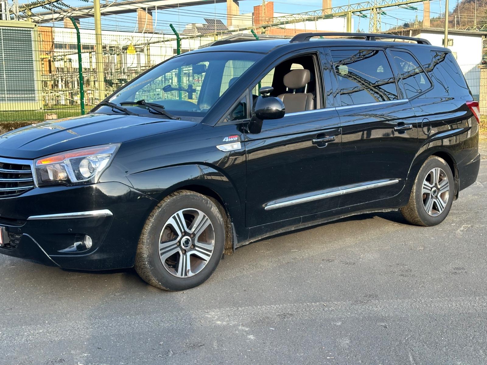 Ssangyong Rodius 4WD.Leder.Klima.Sitz.H.Automatik.Euro 5