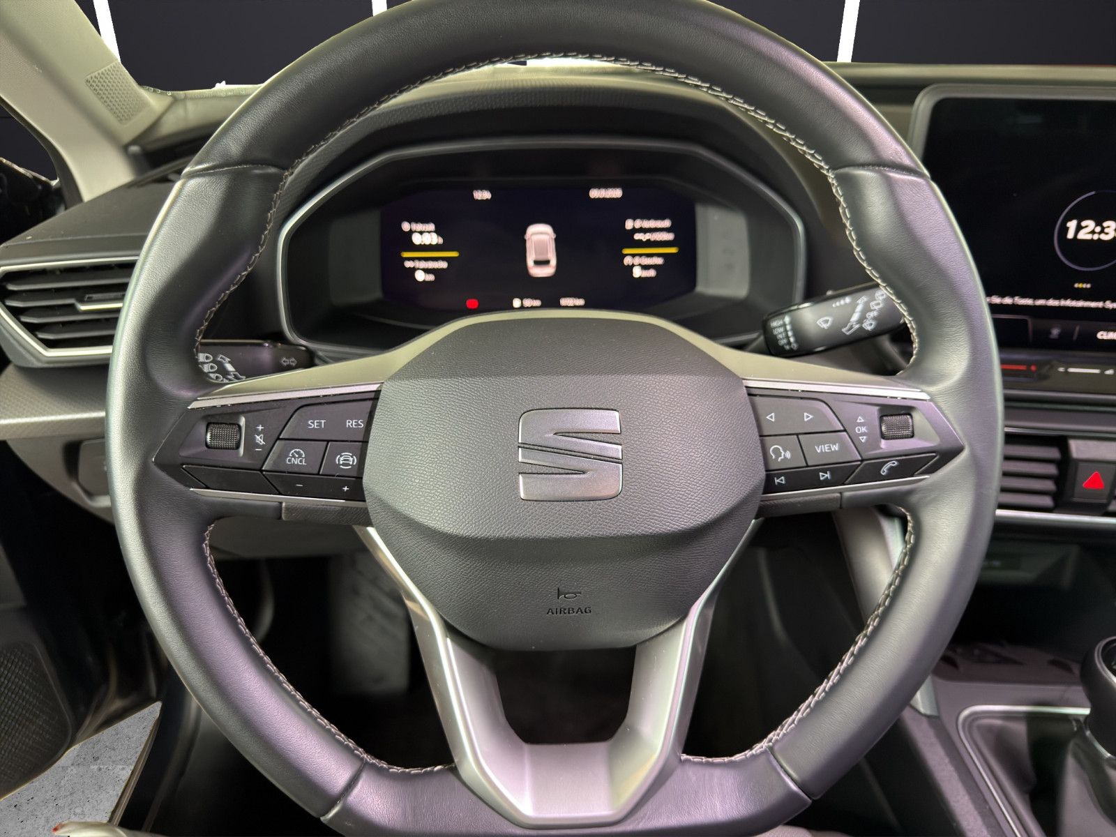 Fahrzeugabbildung SEAT Leon Sportstourer 1.5 TSI 85 kW Style*CarPlay*