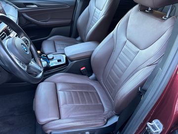 BMW iX3 M SPORT Gestiksteuerung Head-Up HK HiFi DAB