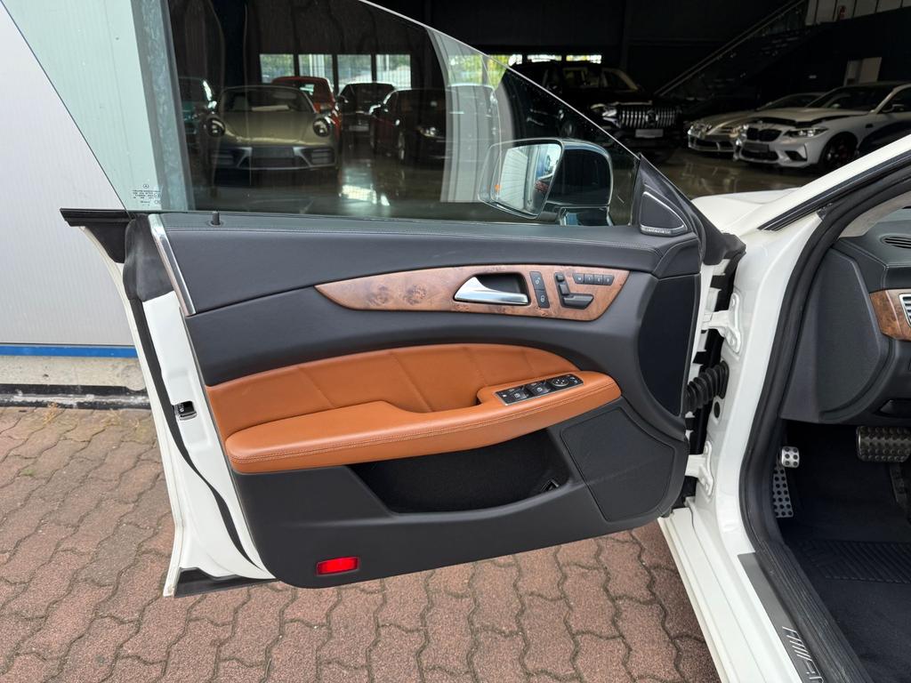 Mercedes-Benz CLS 63 AMG Shooting Brake