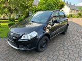 Suzuki SX4 1.6 VVT 4WD/AHK/8-Fach/Sitzheizung/Allrad - Suzuki SX4: Allradantrieb, 1.6