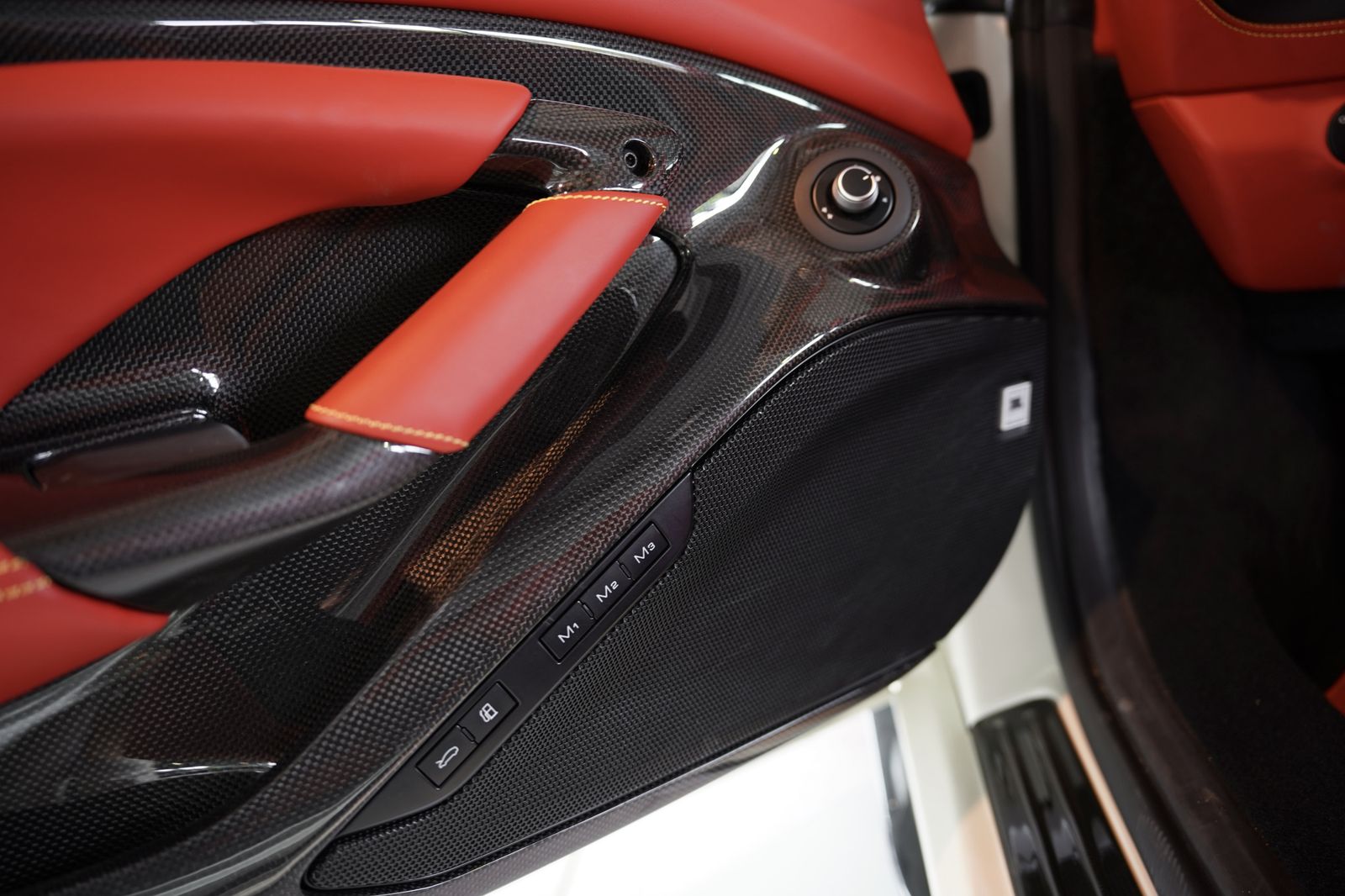 Ferrari F8