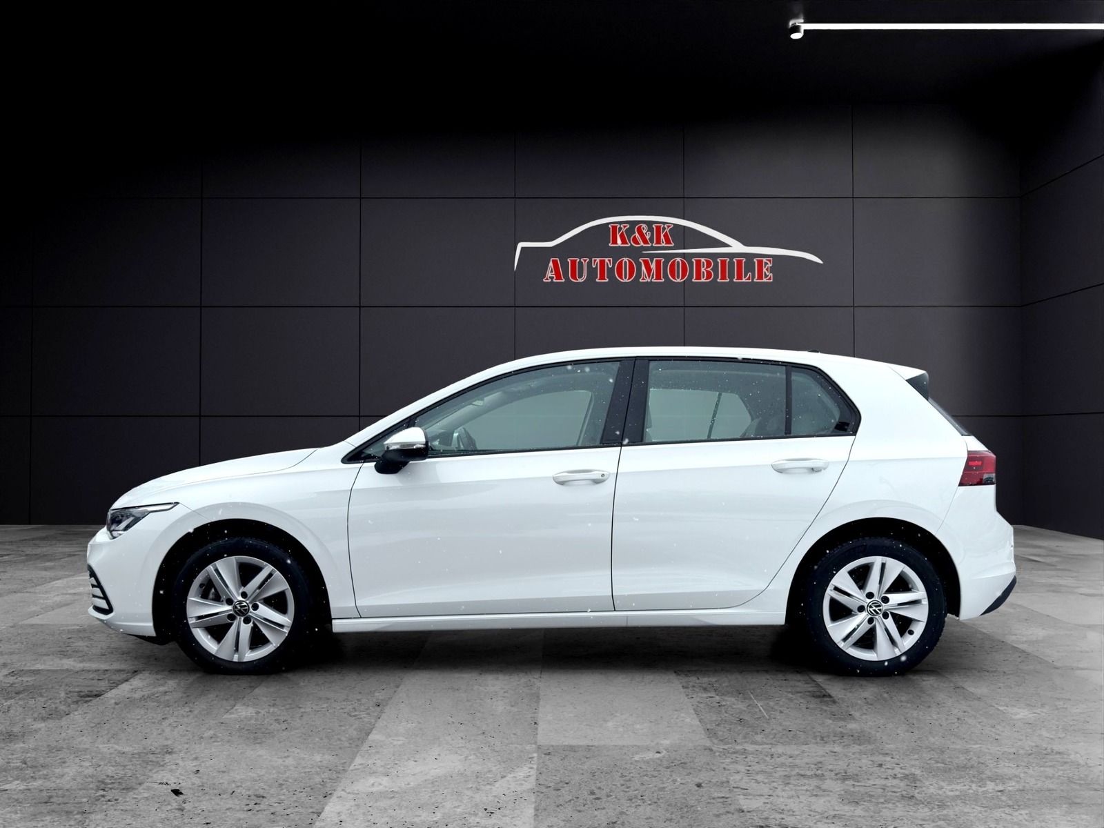 Volkswagen Golf VIII Life eTSI DSG/LED/PDC/ACC/AMBIENTE foto 2