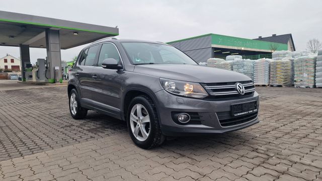 Volkswagen Tiguan Lounge Sport & Style BMT