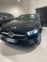 Mercedes-Benz Mercedes-benz A 180 Automatic Premium - Mercedes-Benz A-Klasse: Halbautomatik