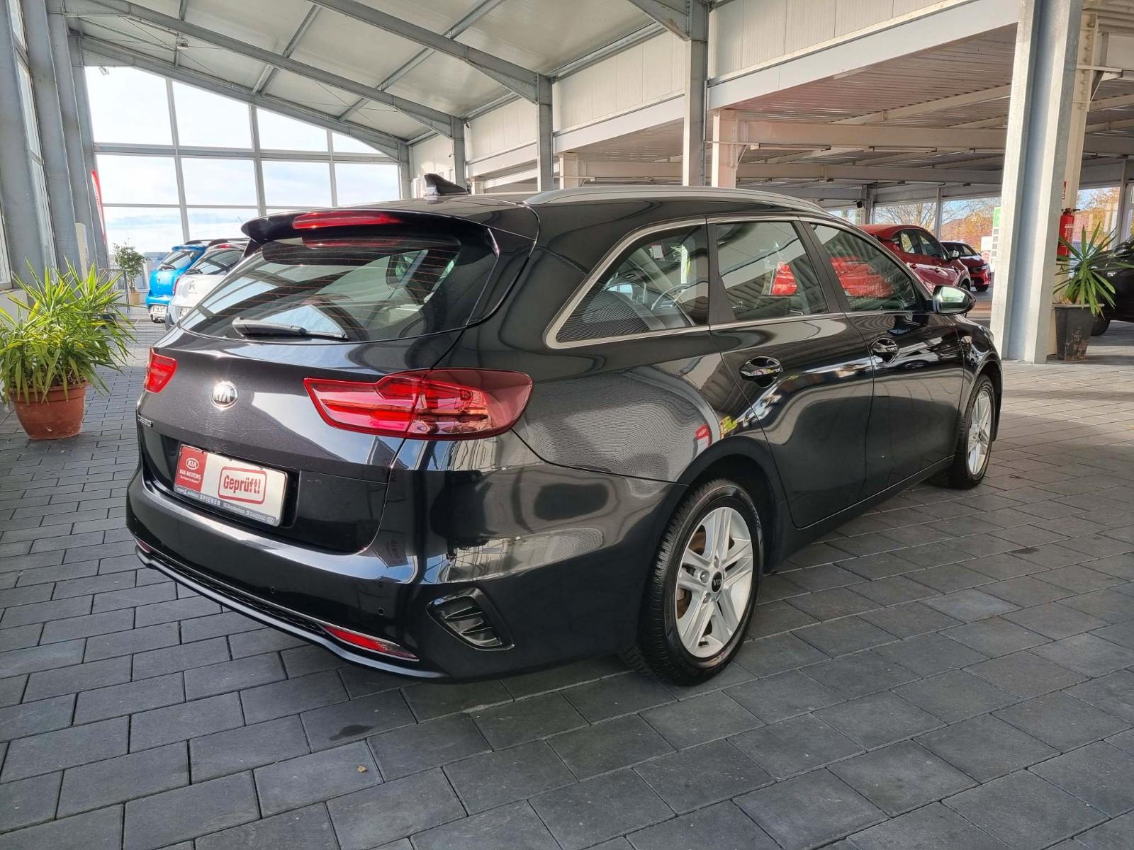 Kia cee'd Sportswagon 1.6 CRDi Vision Automatik