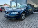Volkswagen Passat 1.9 TDI Automatik *2.HAND*TÜV 12/2026* - Volkswagen Passat aus 2003 mit Diesel-Antrieb: Limousine