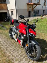 Ducati Streetfighter V4 - DUCATI ST4S