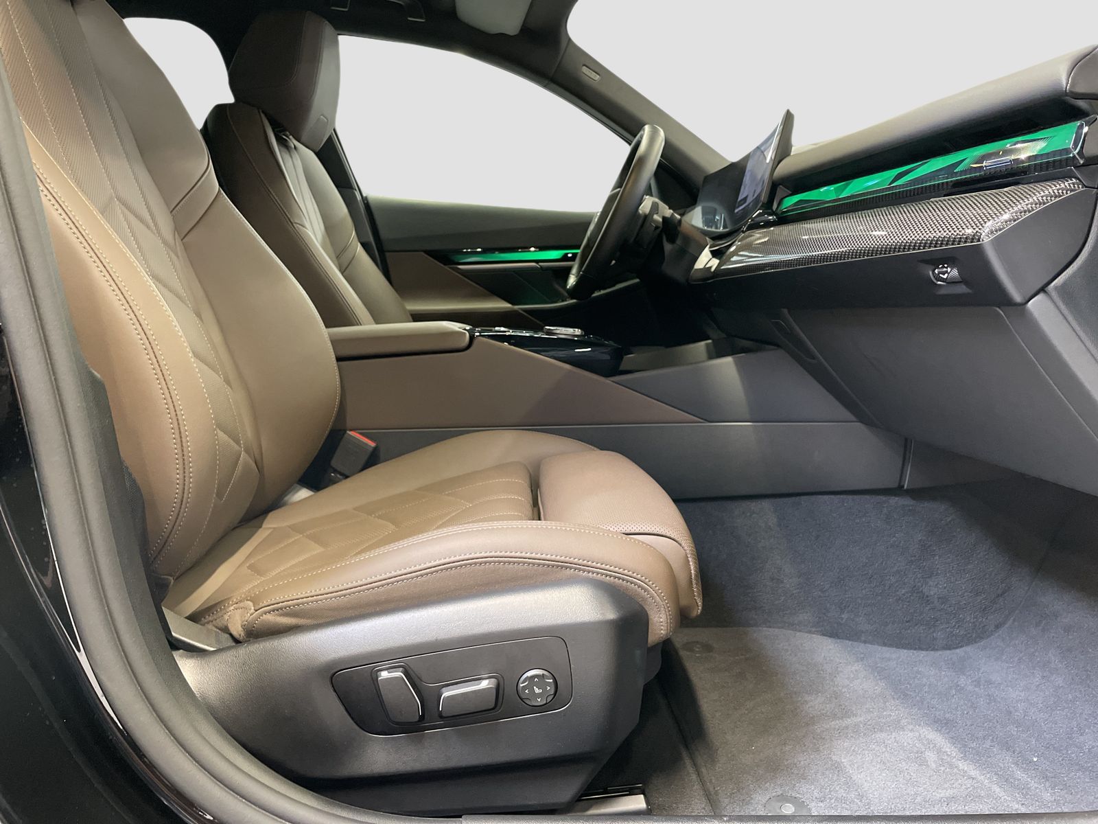 BMW 520 - Bild 11