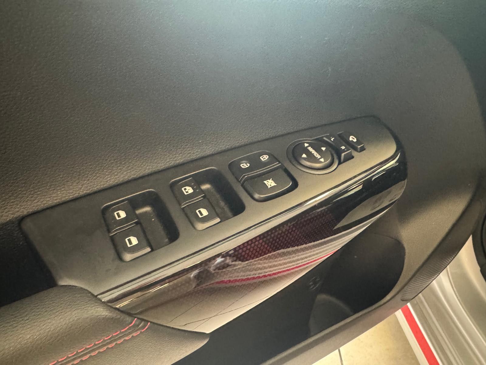 Fahrzeugabbildung Kia Picanto GT-Line /1.HAND/SCHECKHEFT/WENIG KM/
