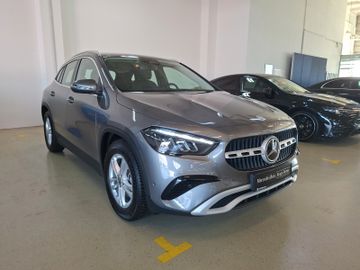 Mercedes GLA 200 - 3