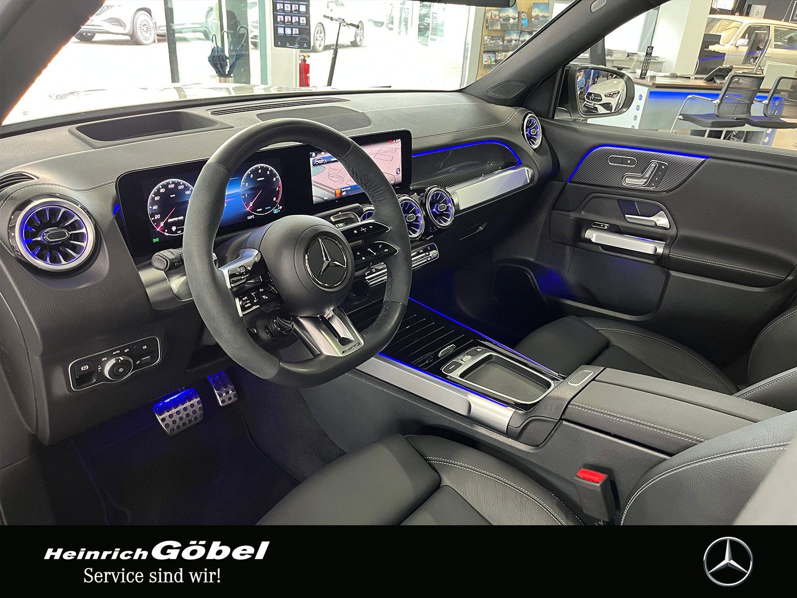 Fahrzeugabbildung Mercedes-Benz GLB 35 4M AHK+PANO+HUD+360°+FAHR-ASSIST+MULTIB.
