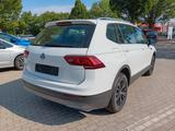 Volkswagen Tiguan Allspace Comfortline Navi Kamera Klima - VW Tiguan Allspace in Leipzig