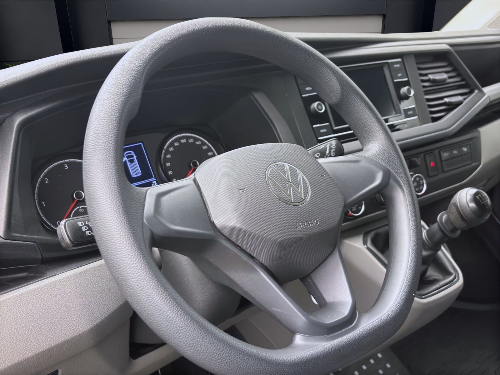 Volkswagen T6 Kombi - Bild 11