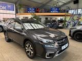 Subaru Outback Platinum - Subaru Outback: Kombi