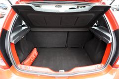 Fahrzeugabbildung Dacia Sandero Laureate 1,6L Bluetoth 1.Hand TOP
