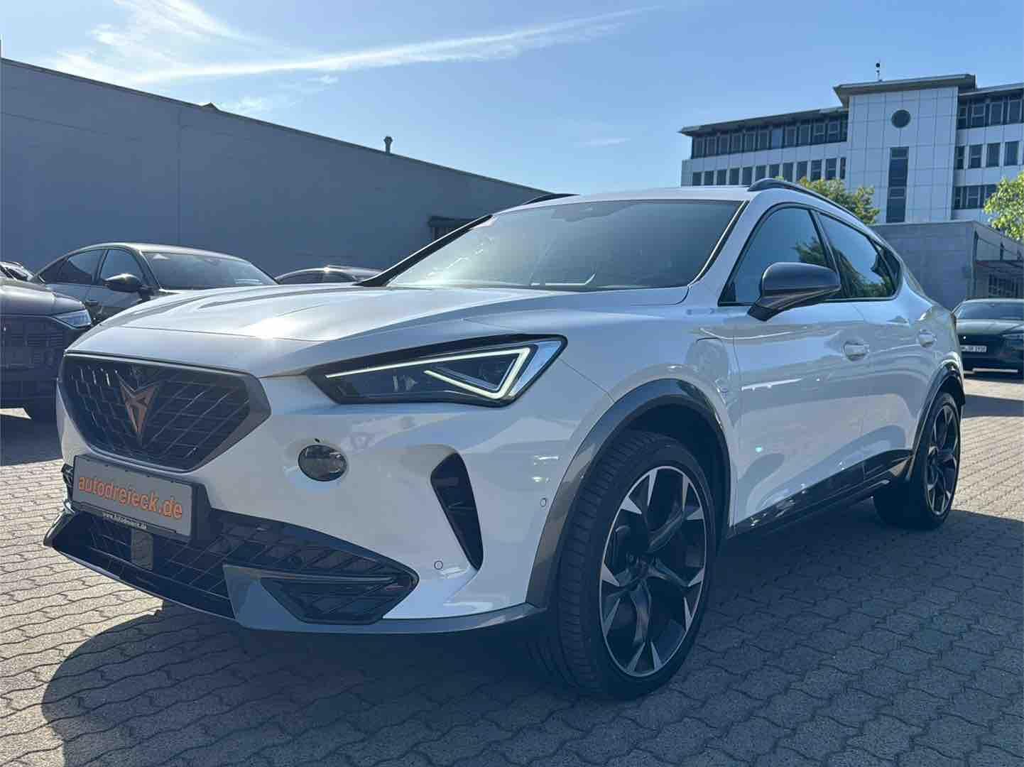 Cupra Formentor VZ e-Hybrid ACC AHK PANO e-SITZ 360°