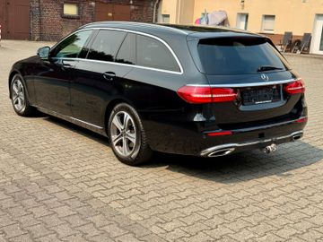 Mercedes E 200 - 7
