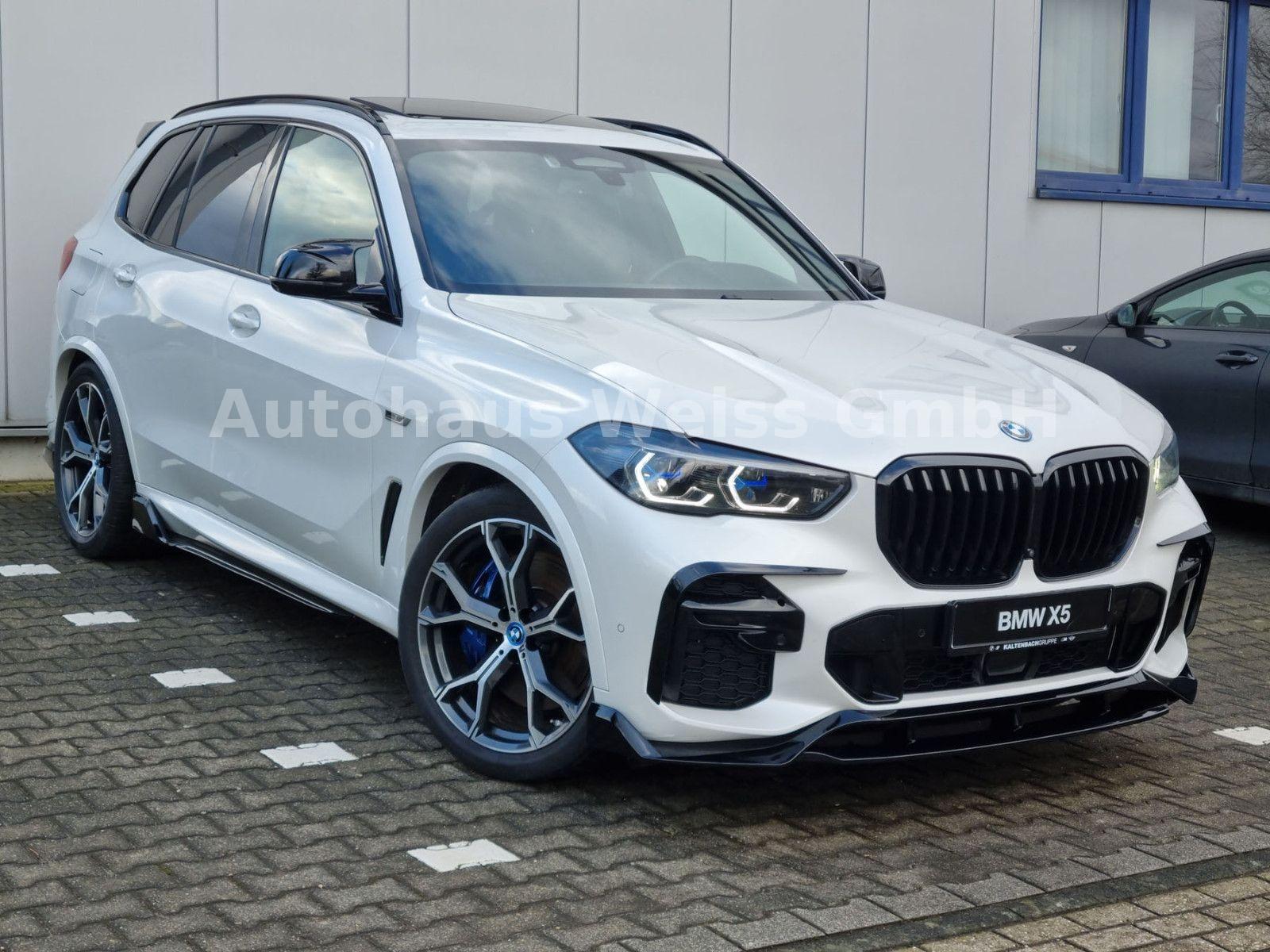 BMW X5 45e M-SPORT~SKY-LOUNGE~MASSAGE~SOFT-CLOSE~21"