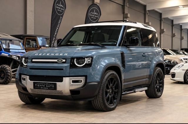 Image of Land Rover Defender