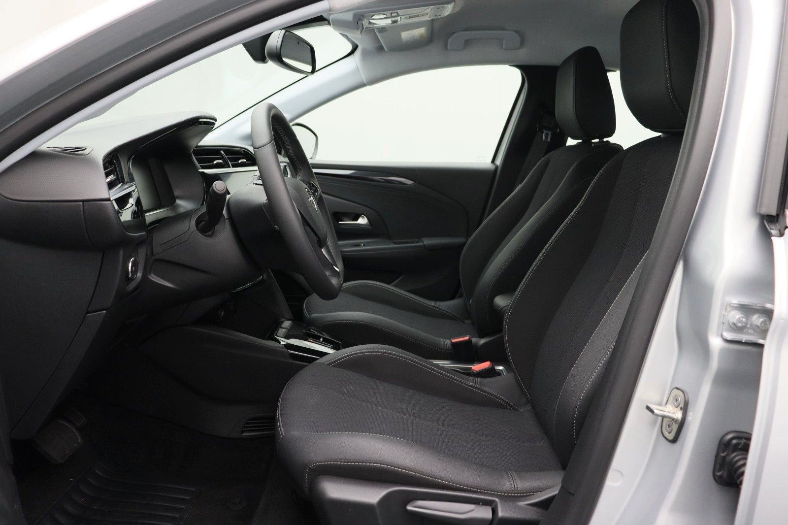 Fahrzeugabbildung Opel Corsa F e Elegance 11kW