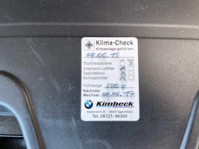 BMW 118  1 Lim. 5-trg. 118 i *NAVI*PDC*SZHZ*TEMPOMAT