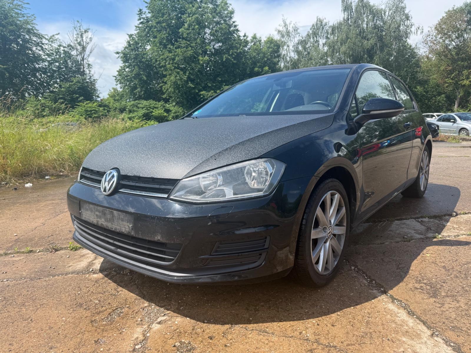 Volkswagen Golf VII Lim. Trendline BMT,Klima,Shz,Pc