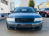 Audi A4 2.4 Avant S-Line Automatik BOSE Xenon SHZ PDC - Audi A4 aus 2002: Line