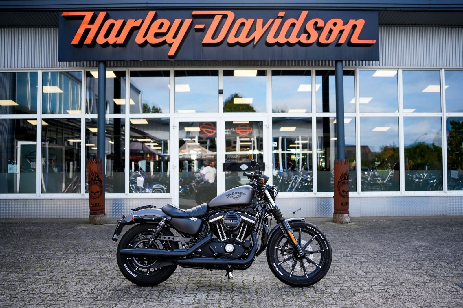 Fahrzeugabbildung Harley-Davidson SPORTSTER XL883N IRON
