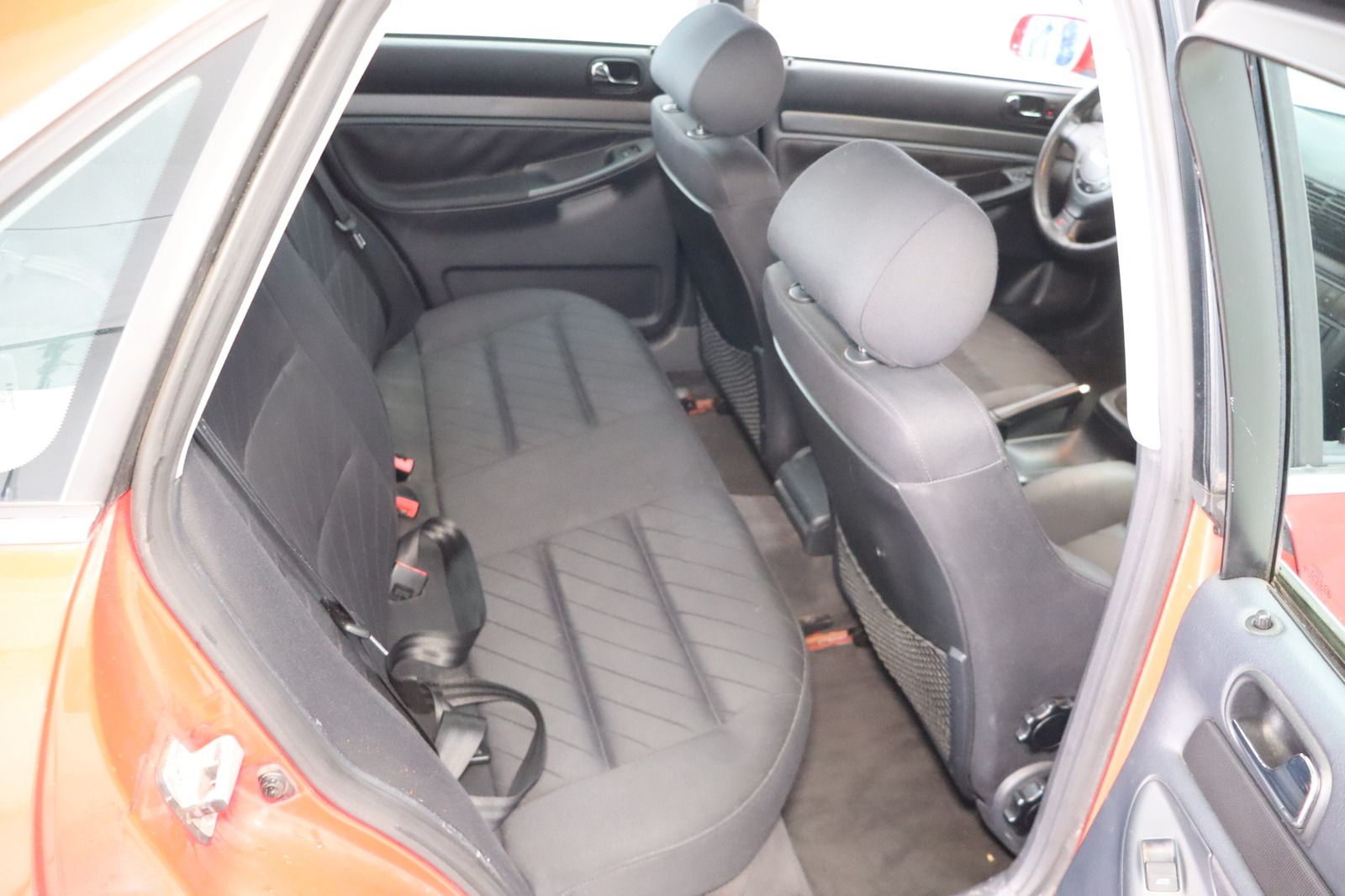 Fahrzeugabbildung Audi A4 2.8 Auto quattro * Klimaautom. * Sitzhzg. *